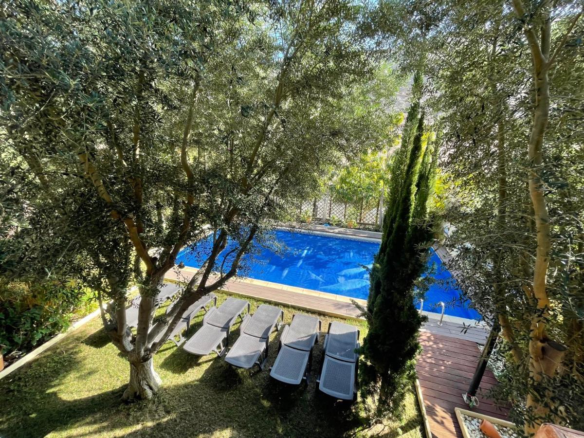 Holiday home With Private Pool And Beautiful Garden