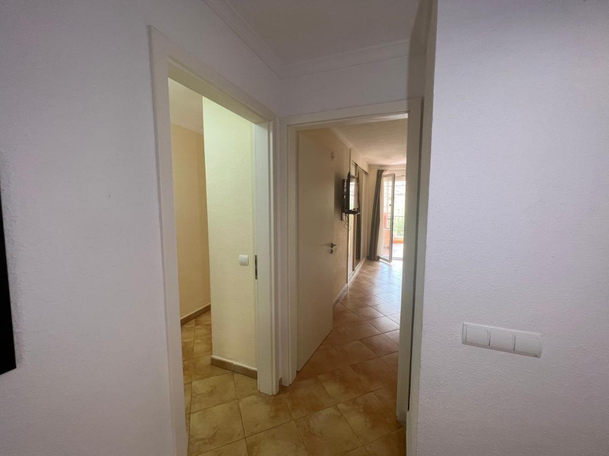 With Private Pool And Beautiful Garden * Los Cristianos (Tenerife)