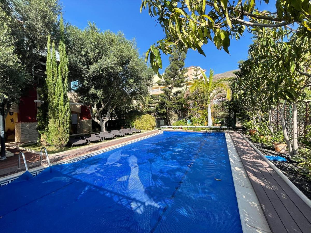 With Private Pool And Beautiful Garden * Los Cristianos (Tenerife)