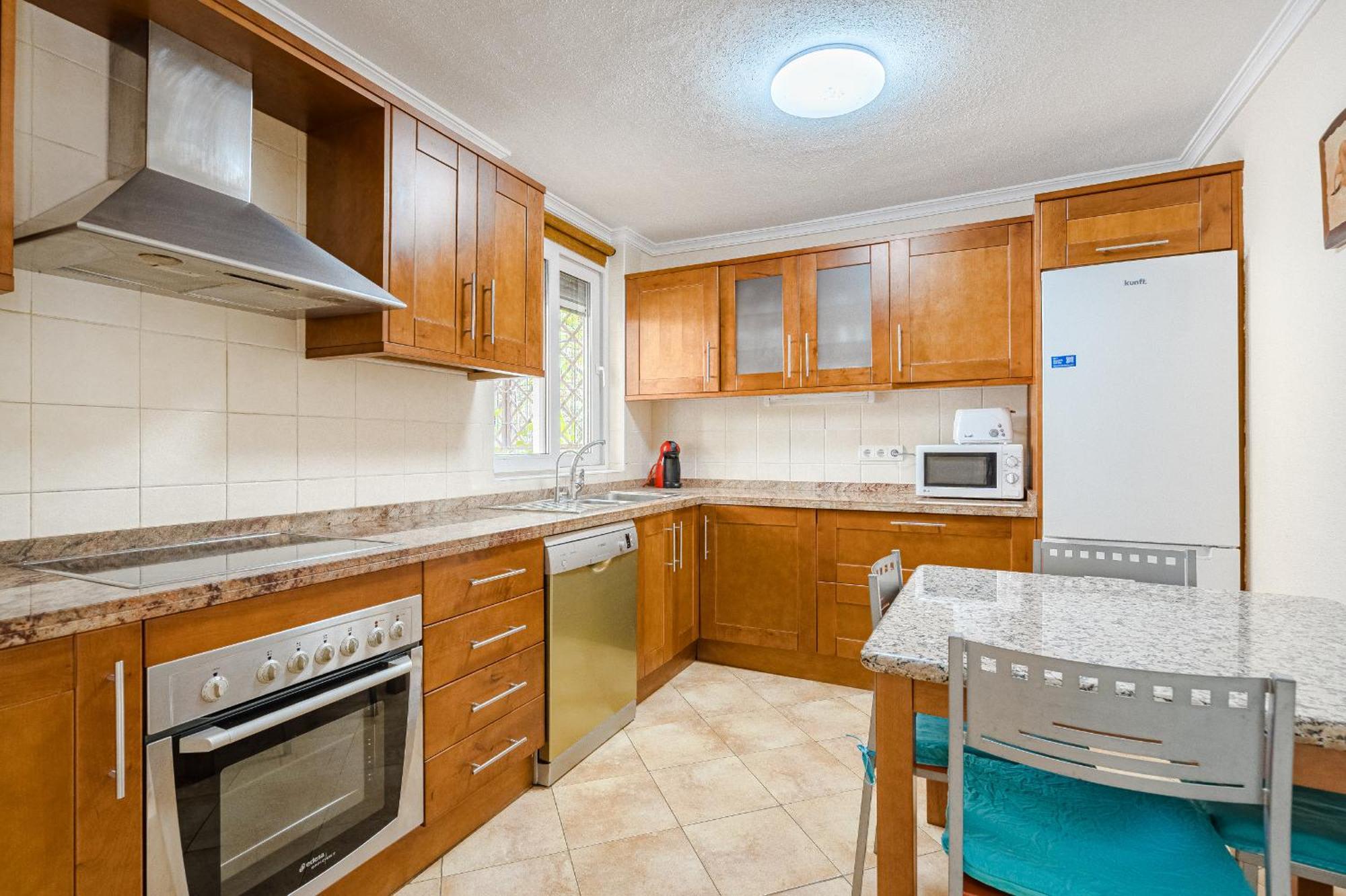 With Private Pool And Beautiful Garden *